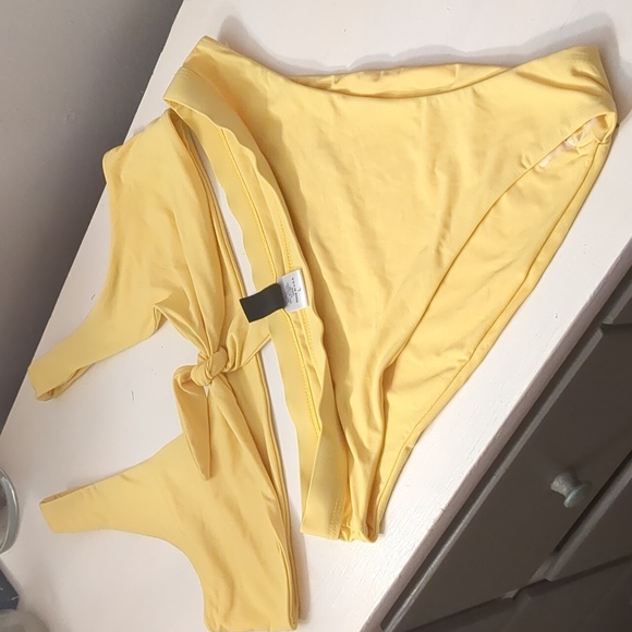 2 Pc. Bikini Swim Suit, Sz L - Picture 4 of 5